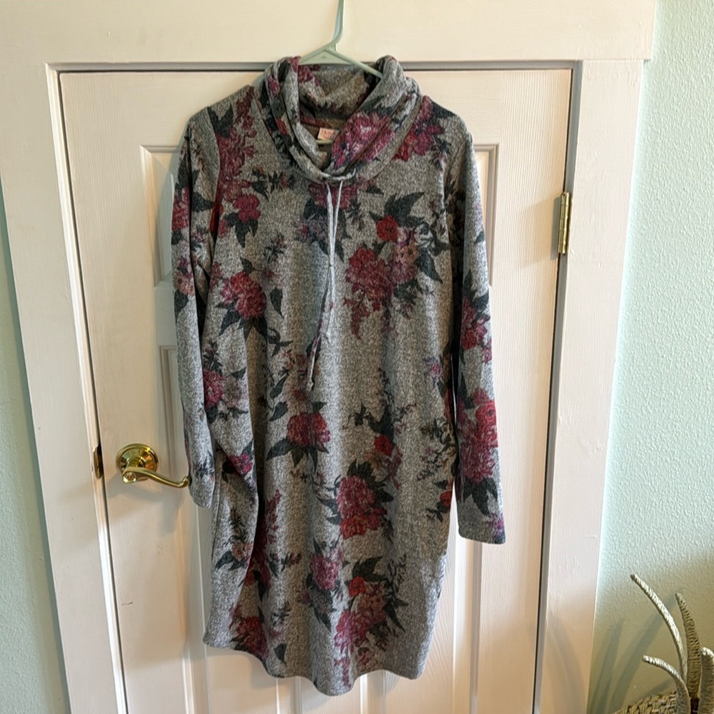 NEW maternity cozy dress